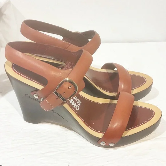 Salvatore Ferragamo Size 7C Brown Leather Wedge Strappy Sandal NEW